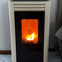 STUFA A PELLET - ANSELMO COLA