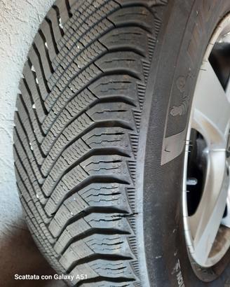cerchi complet di pneumatci invernali 