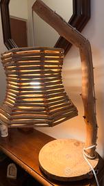 Lampada artigianale in legno - pezzo unico