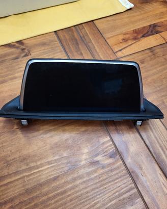 monitor bmw x1