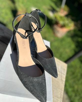 Scarpe con tacco eleganti