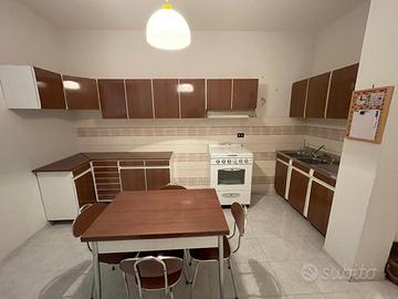 Cucina vintage completa