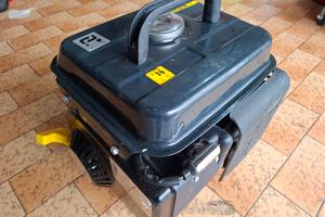 Generatore di corrente 2T 750w di potenza.