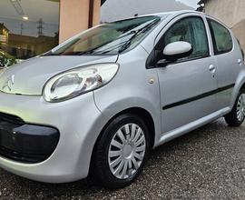 Citroen C1 1.0 5 porte AMICI STATO! Ok NEOPATENTAT