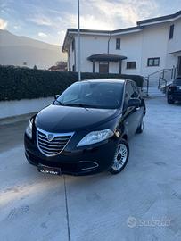 Lancia Ypsilon 1.3 MJT 95CV 5 porte S&S Platinum