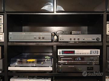preamplificatore e finale NAD