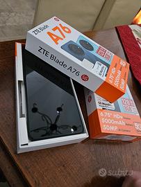 NON SIGILLATO Smartphone ZTE Blade A76 nuovo