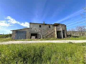 CASA RURALE SUPER PANORAMICA con TERRENO