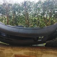 Paraurti anterior e posteriore