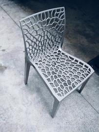 Sedie in plastica da giardino