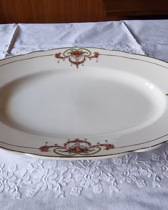 servizio di piatti / da tavola antico