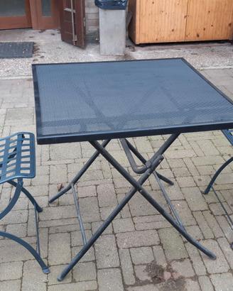 SET  da esterno tavolo+  2 sedie  Ferro pieghevoli