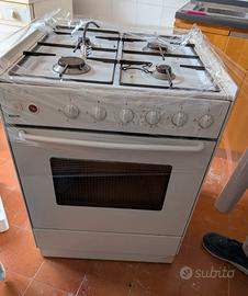 cucina con forno