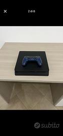 Ps 4 slim con controler cavi é 4 giochi