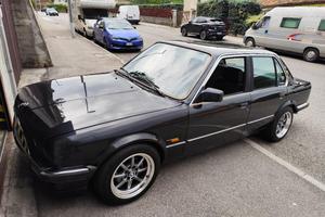 Bmw e30 320i 