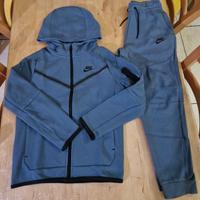 Tuta Nike Tech Fleece originale taglia M 137-147cm