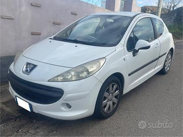 Peugeot 207 1.4 hdi 190/mila/km