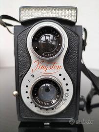 Macchina fotografica vintage per collezionisti
