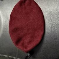 Basco amaranto per paracadutisti 