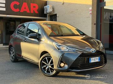 TOYOTA Yaris 1.5 Hybrid 5 porte Active (NESSUN V
