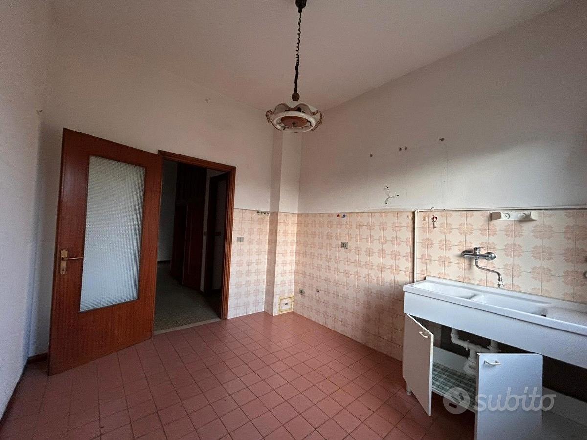 Appartamento – Reggio Emilia, Pieve Modolena - Vista 3
