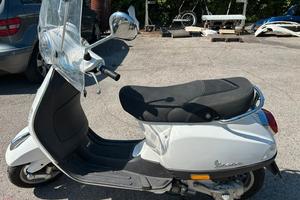 VESPA LX 50  4V