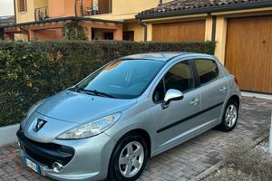 Peugeot 207 neopatentati