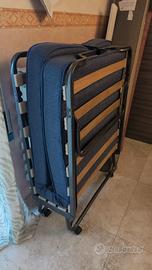 folding bed - letto pieghevole