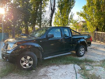 Nissan navara 2007