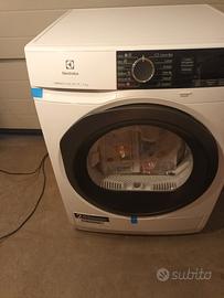 Ascugatrice Electrolux PerfectCare 900 ,9kg  A+++.