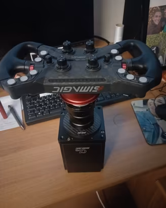 volante simagic gt neo con base alpha mini 