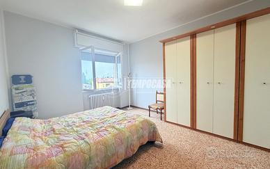 TRILOCALE CON ASCENSORE E CANTINA LIBERO SUBITO!