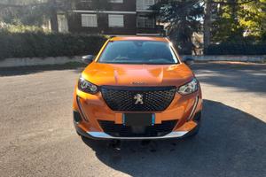 Peugeot 2008 Allure Pack 1.2cc 130cv