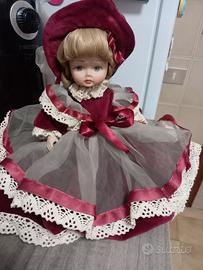 bambola in porcellana