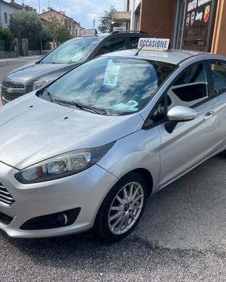 Ford Fiesta 1.5 TDCi 75CV 5 porte Titanium