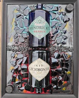 QUADRO VINTAGE BOTTIGLIA GIN HENDRICK'S E RESINA.