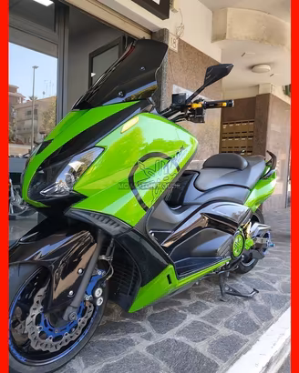 Yamaha t max 530 rate + consegne + permute