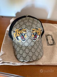 capellino Gucci taglia XL