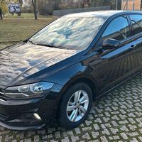 Volkswagen Polo 1.6 TDI 95 CV DSG 5P Highline