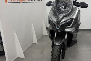 Sym ADX 300