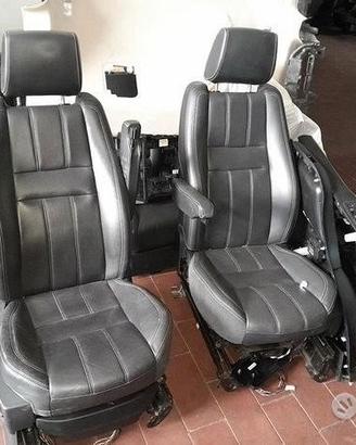 Interno In Pelle Per Range Rover Sport 2010