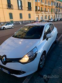 Vendo auto Renault Clio