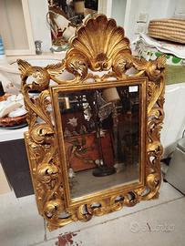 Antico specchio al mercurio  cornice foglia oro 