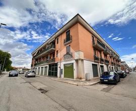 NEGOZIO A SAN SEVERO