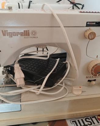 macchinetta x cucire vigorelli anni 70/80