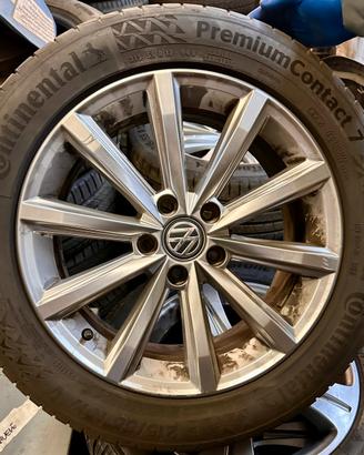4 Cerchi in Lega 17’’originali   + Gomme Estive
