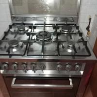 Cucina forno piano cottura fuochi Hotpoint ariston