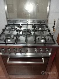 Cucina forno piano cottura fuochi Hotpoint ariston