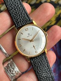 Revue Dress Watch Vintage "Explorer" Dial Gold