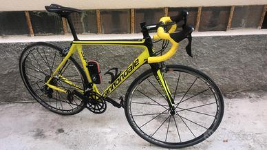 Bicicletta da corsa Cannondale Synapse